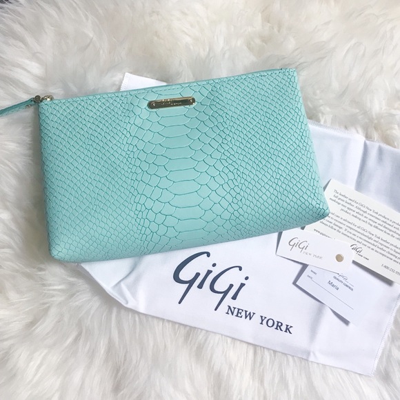 GiGi New York Handbags - Gigi New York Large Embossed Leather Makeup Bag